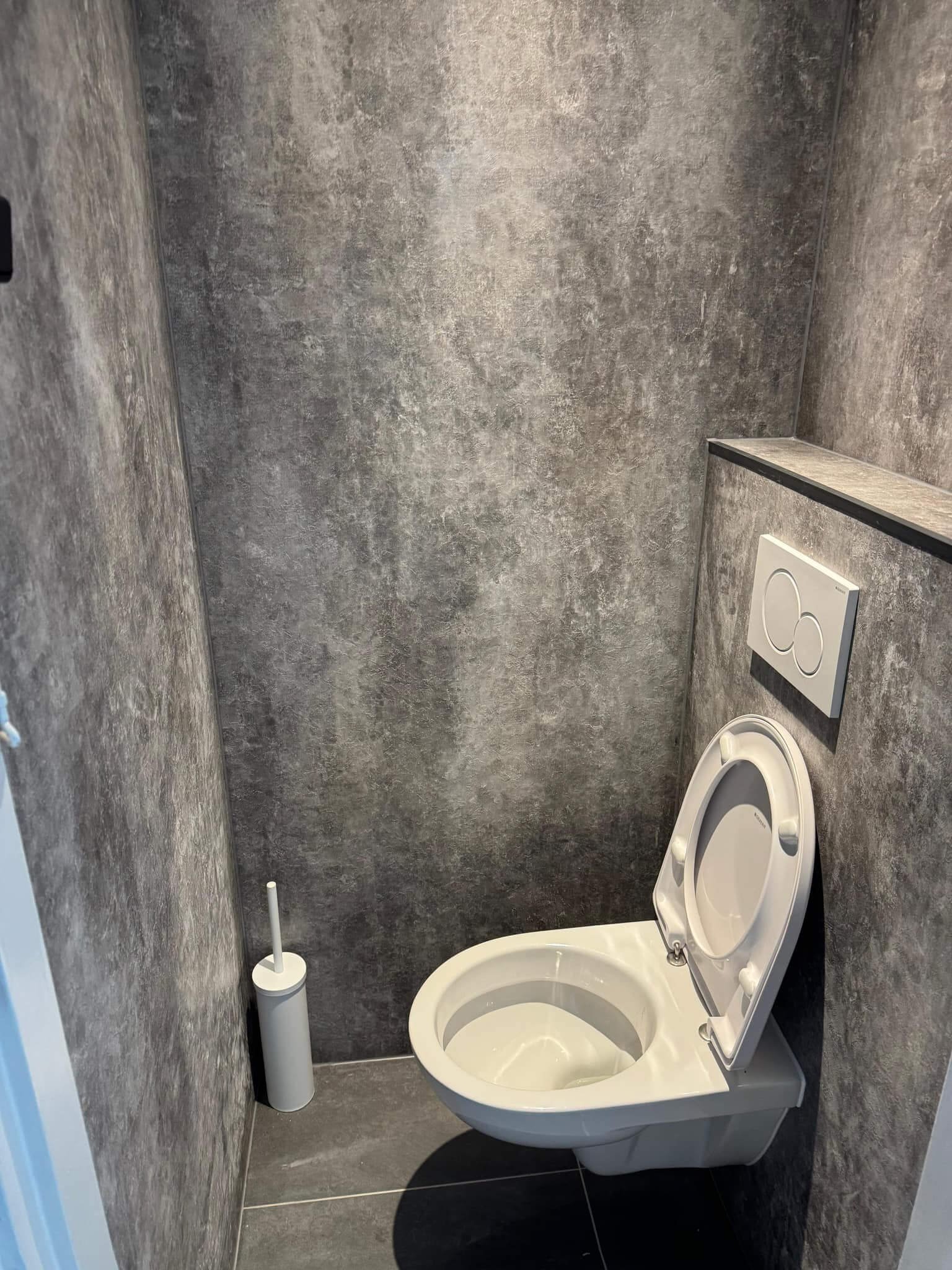 499913915_122157569180511865_7753515912672173630_n copy